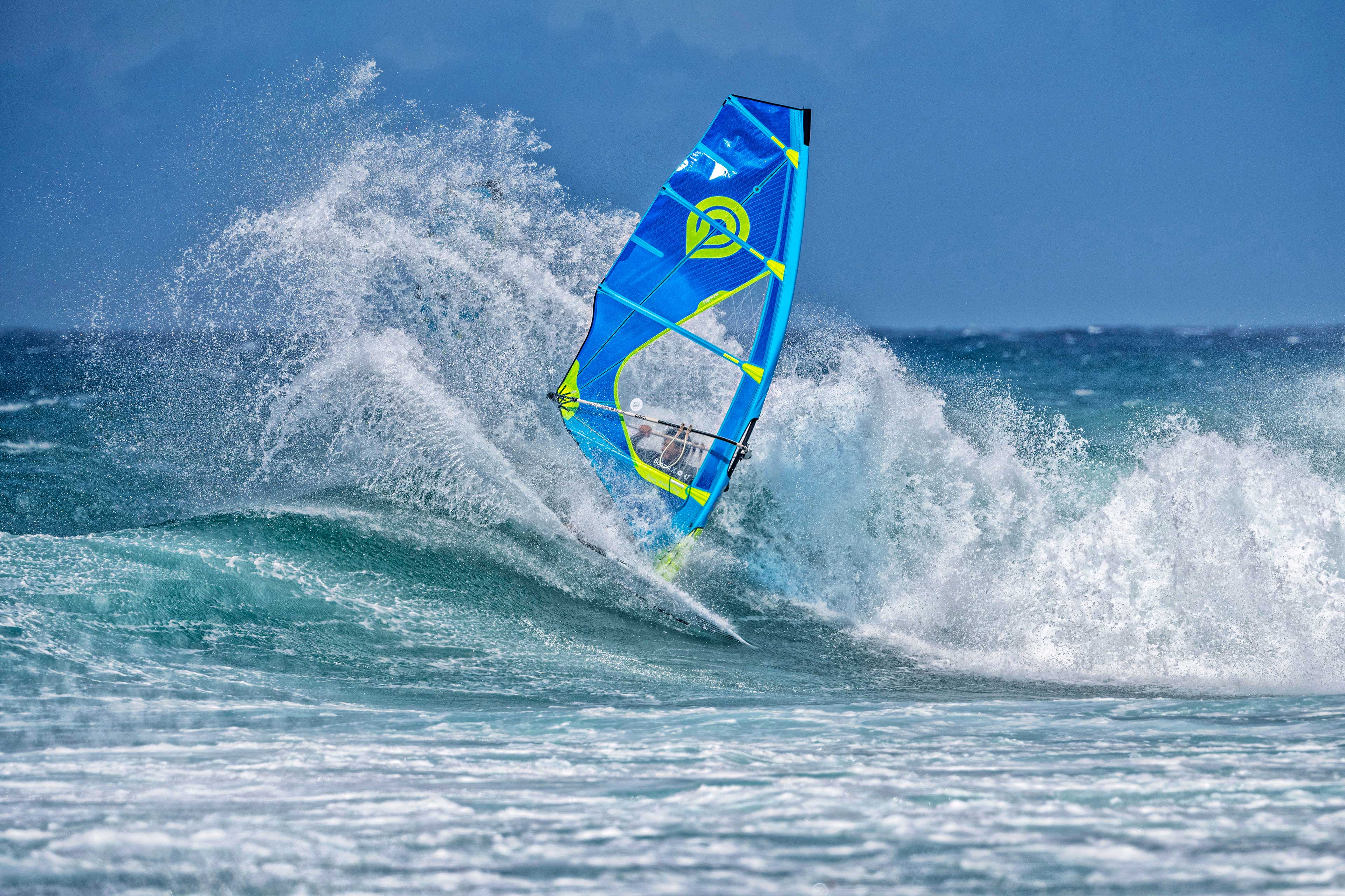 ☆ 2021 クアトロ キューブ プロ QUATRO Cube Pro 87L Powerwave Quad 